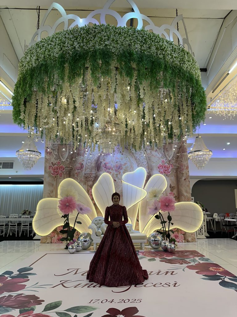 Beyazgül'de nikah töreni ve salon dekorasyonu